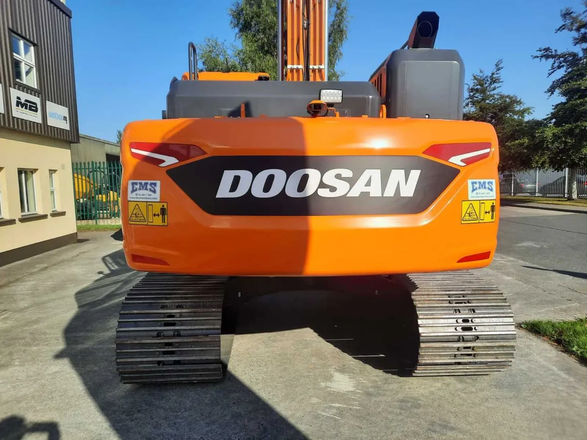 NEW DOOSAN DX225LC-7 - Image 4