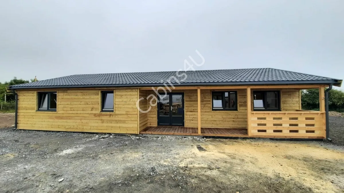 4 bedroom log cabin - Image 1