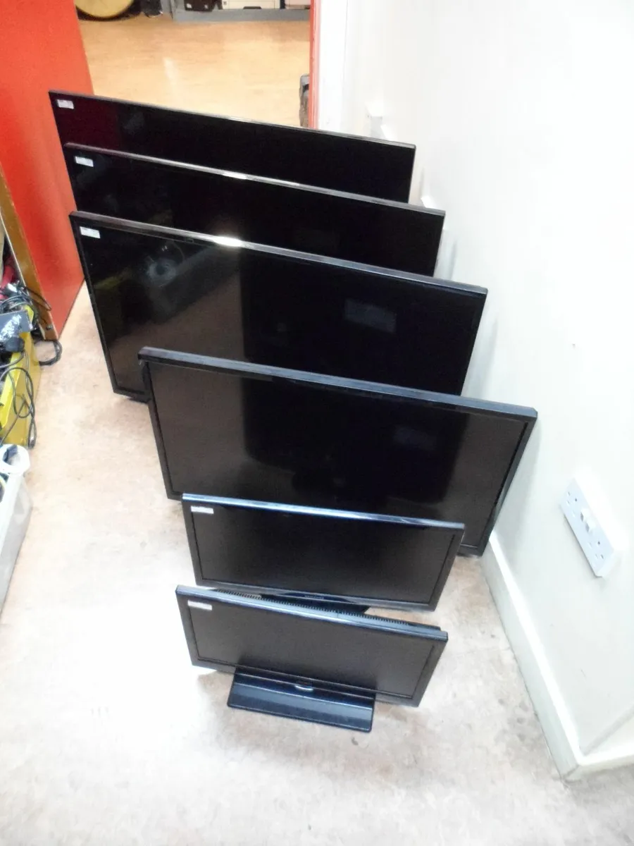 32" TVs (Normal And Smart TVs) - Image 4