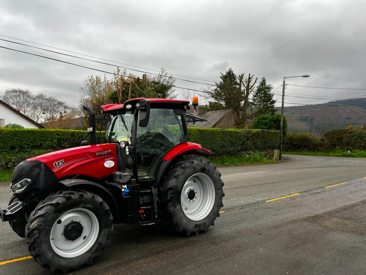 192 Case IH Maxxum 115, Cab Sus  (4015 Hrs) - Image 3