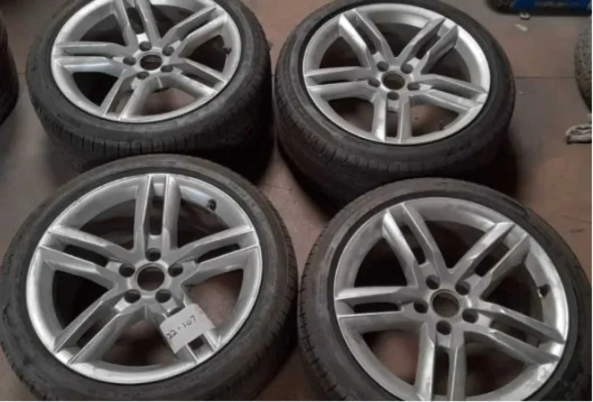 Audi Alloy Wheels Original 18 inch - Image 2