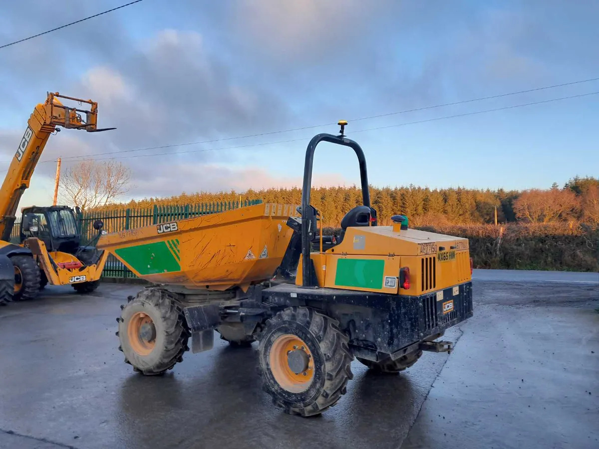 2015 JCB 6 Ton Swivel Dumper (17200)