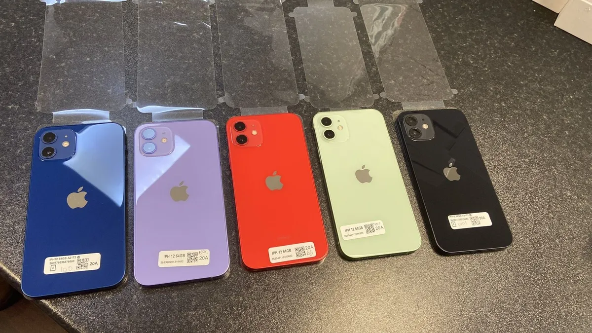 iPhone 12 unlocked - Image 1