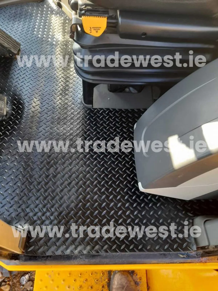 Floor Mat..New Holland T6/T7 & TM & TS. - Image 4