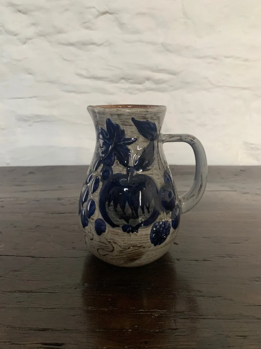 Scheurich 419-14 West German wine jug. - Image 1