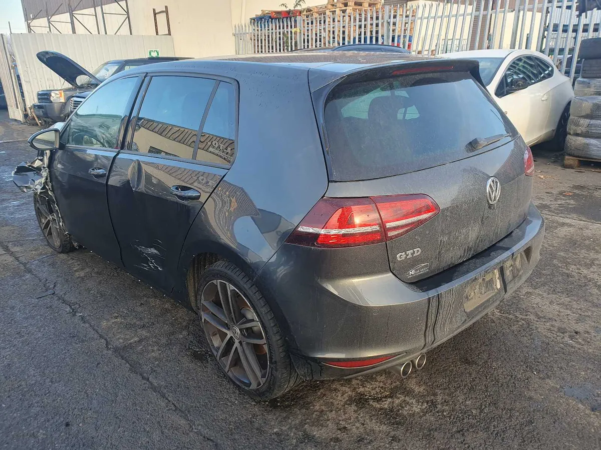 14 VOLKSWAGEN GOLF  2.0 TDI GTD FOR BREAKING - Image 4