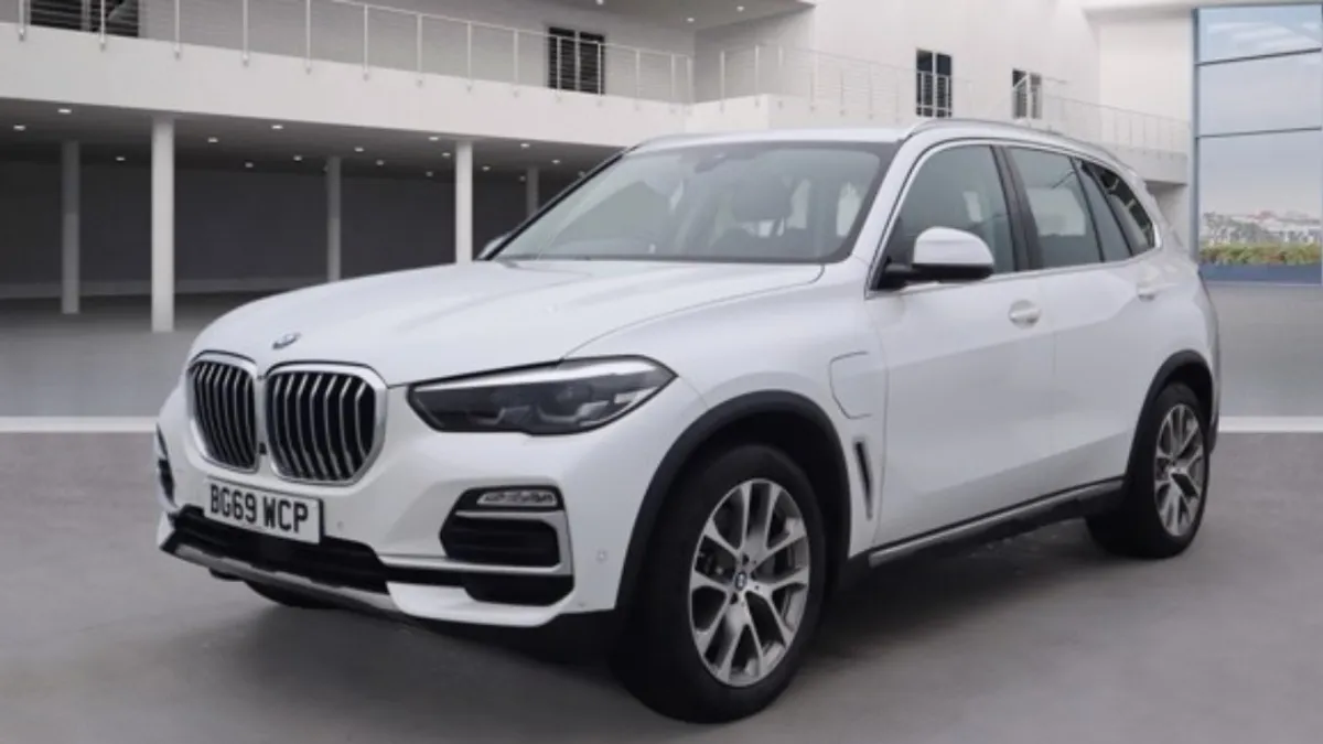 BMW X5 3.0 X DRIVE 45E X LINE EV/HYBRID - Image 2