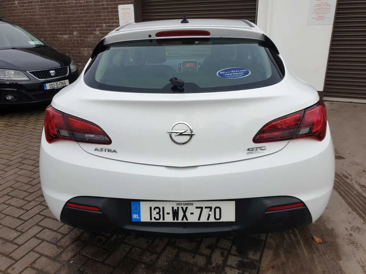 Opel Astra, 2013 Gtc Sport - Image 4