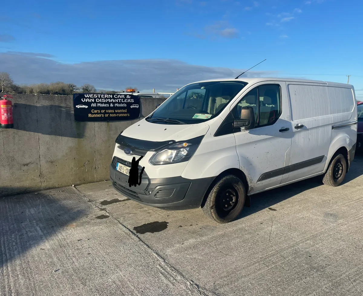 141 transit custom 2.2 fwd for dismantling