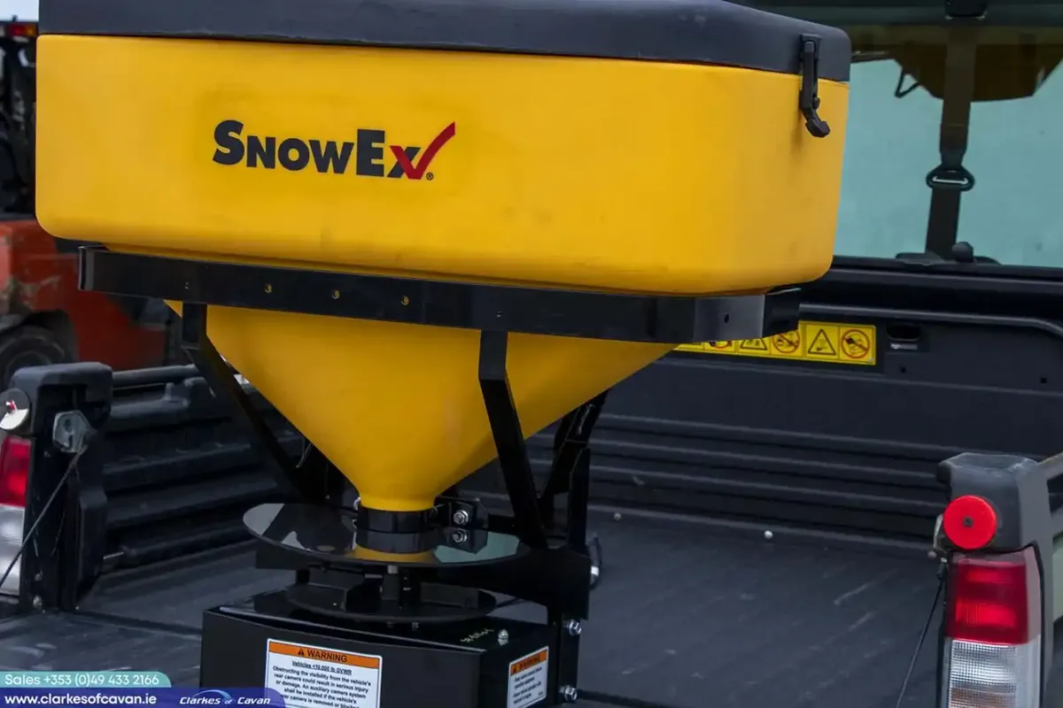 SnowEx SP575X - Image 4