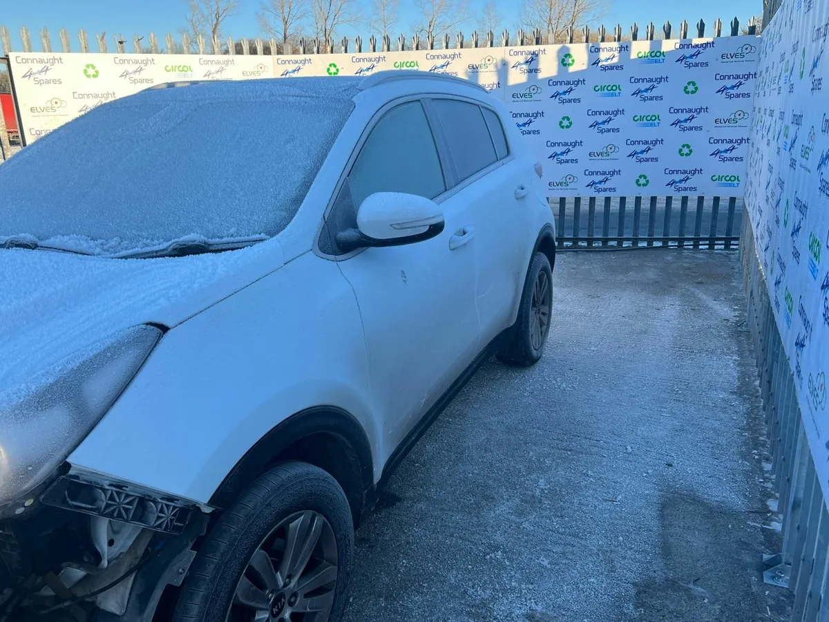 2016 KIA SPORTAGE JUST IN FOR BREAKING - Image 3