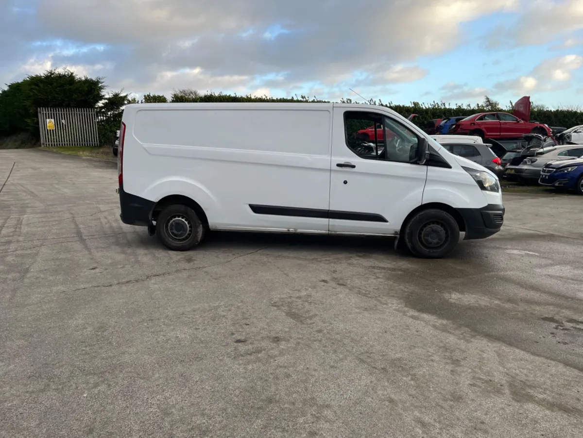 2015 ford custom 2.2 - Image 3