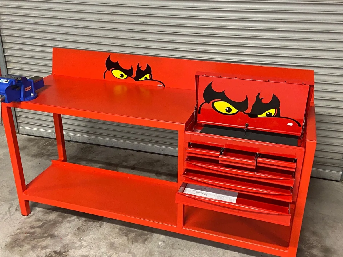 TENG TOOLS BENCH AND TOP BOX