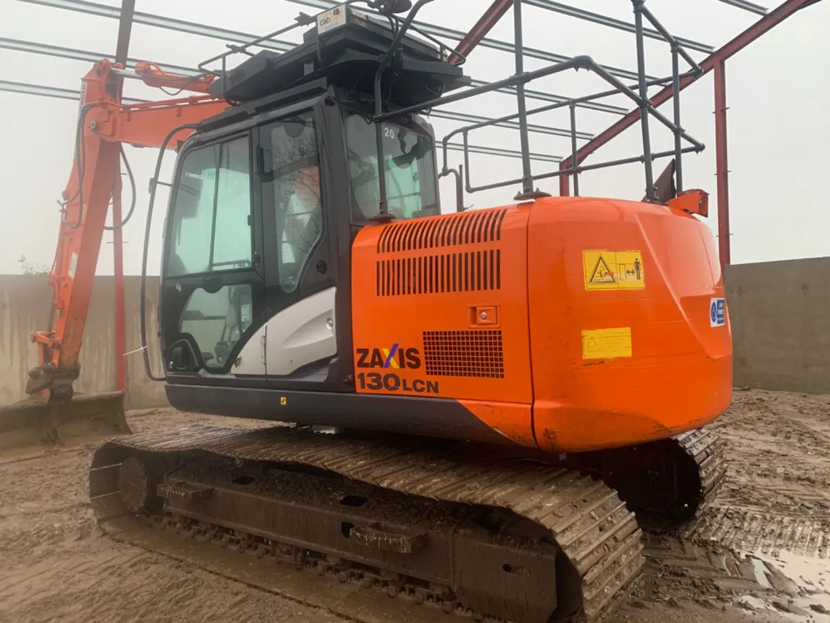 Hitachi Zaxis 130LCN - Image 2