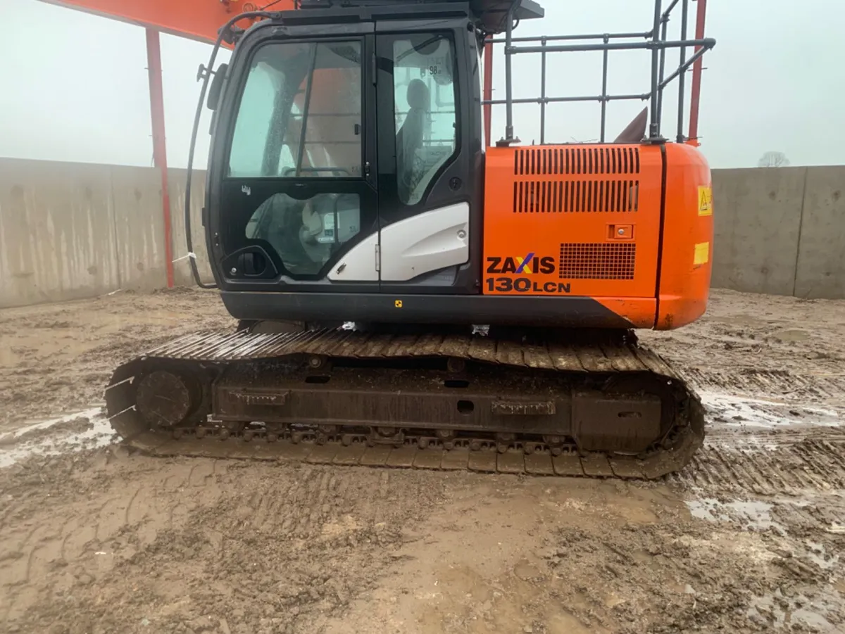 Hitachi Zaxis 130LCN - Image 3