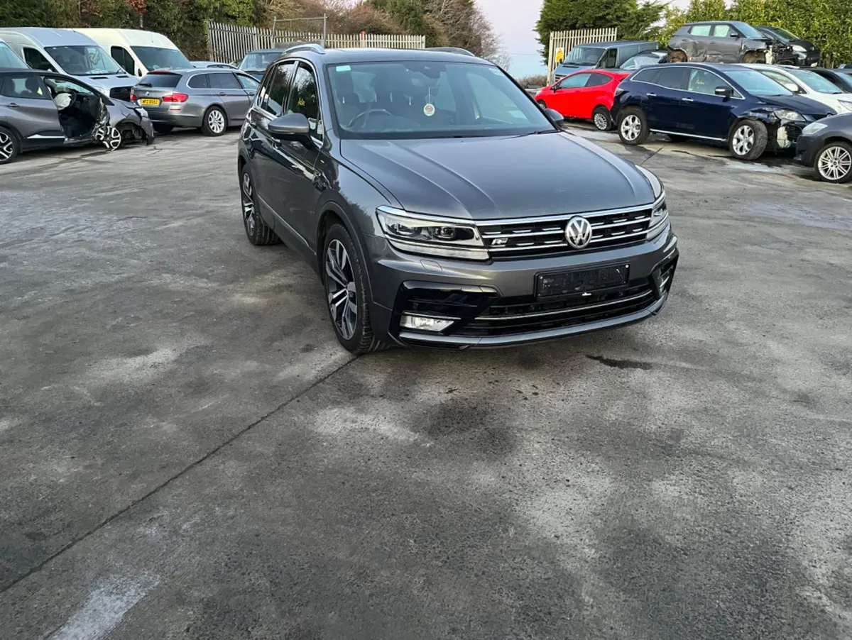 2018 VW Tiguan 2.0 R Line 4 Motion Auto - Image 1