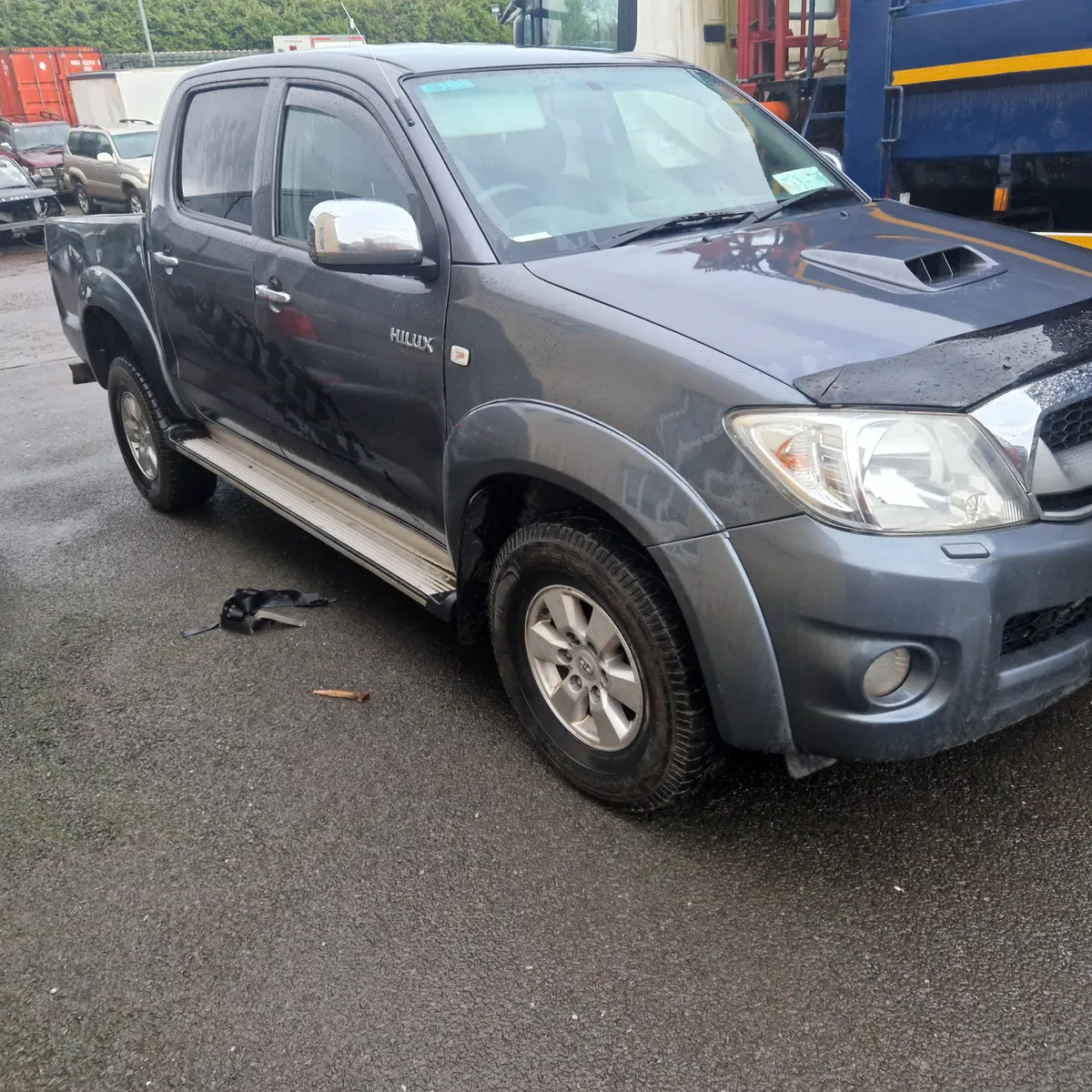 2010 Toyota Hilux Just IN FOR BREAKING - Image 3