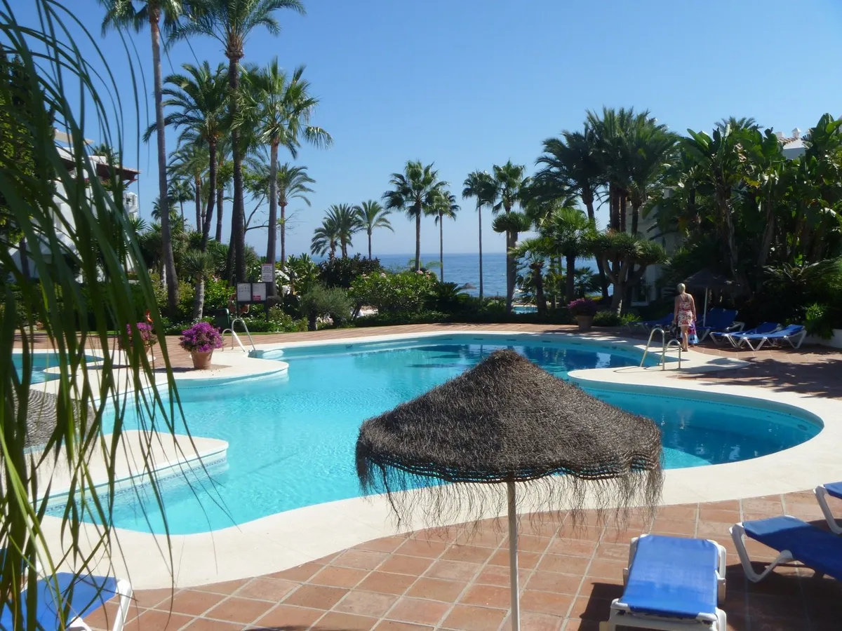 5 STAR BEACH RESORT, ESTEPONA, COSTA Del SOL SPAIN