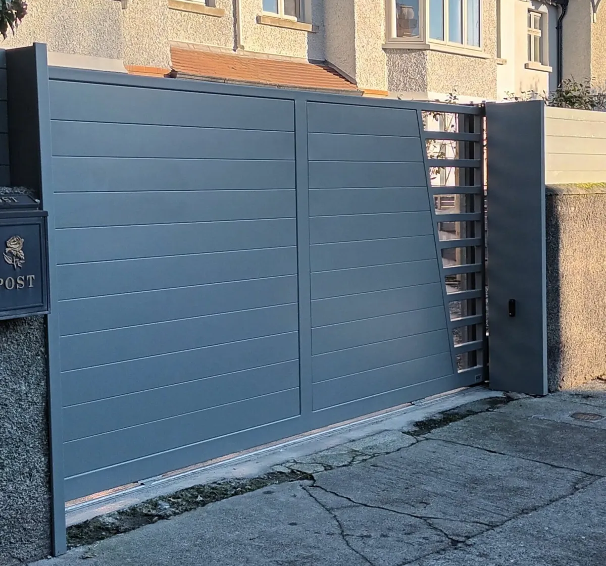 Driveway gates - Image 2