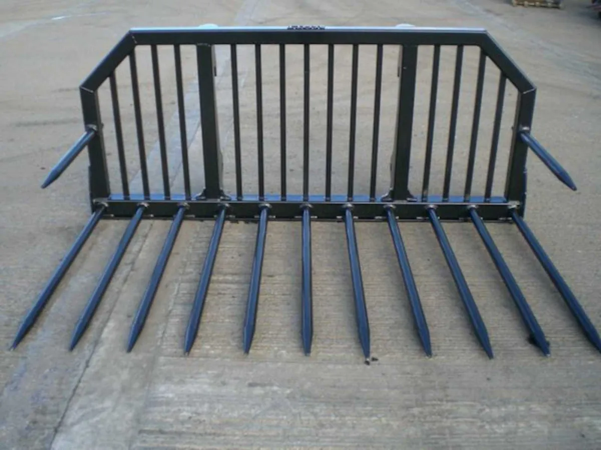 7ft Buck Rake for use with Telehandler - Image 1