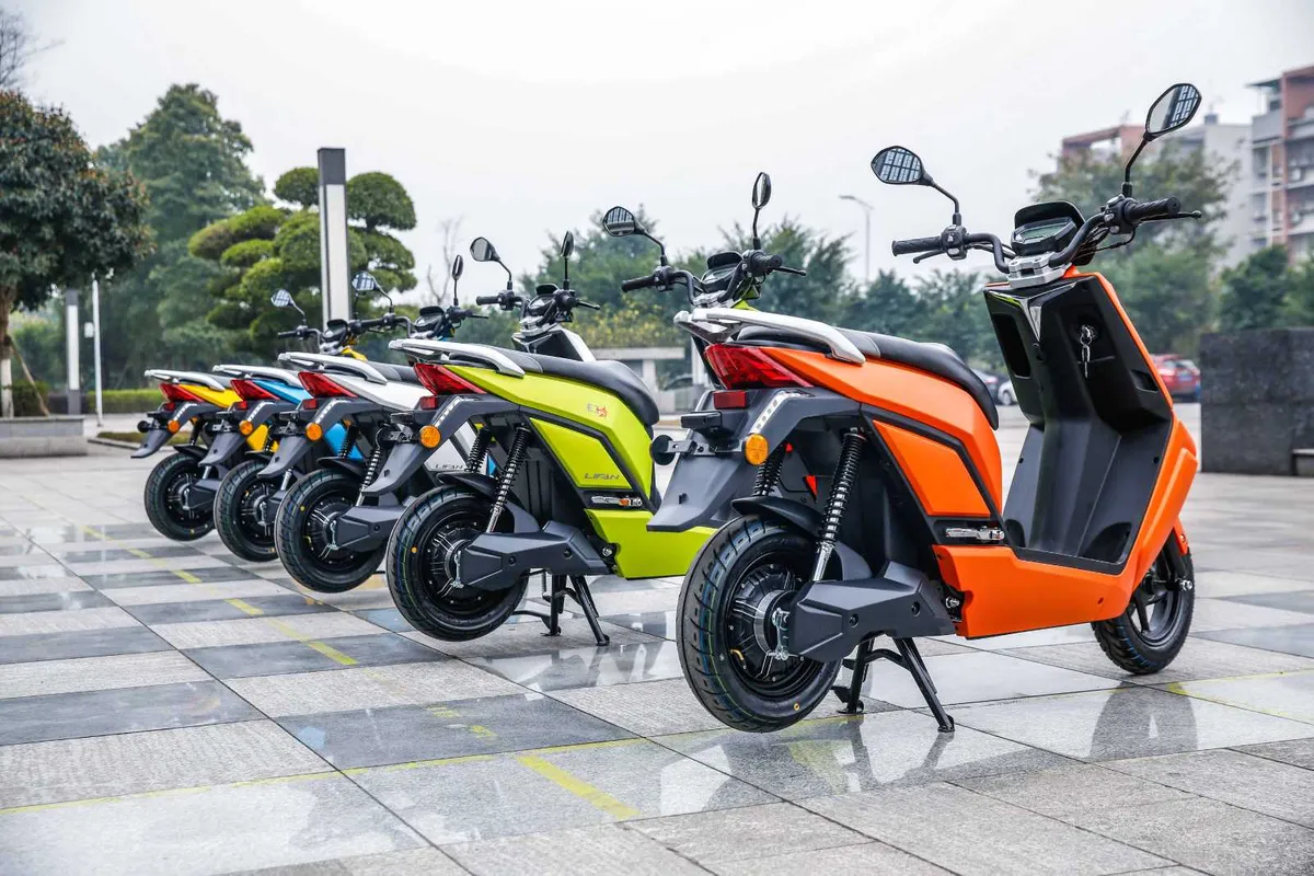 LIFAN E3 BOSCH POWERED ELECTRIC MOPED - Image 1