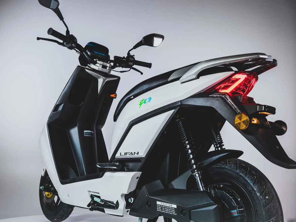 LIFAN E3 BOSCH POWERED ELECTRIC MOPED - Image 3