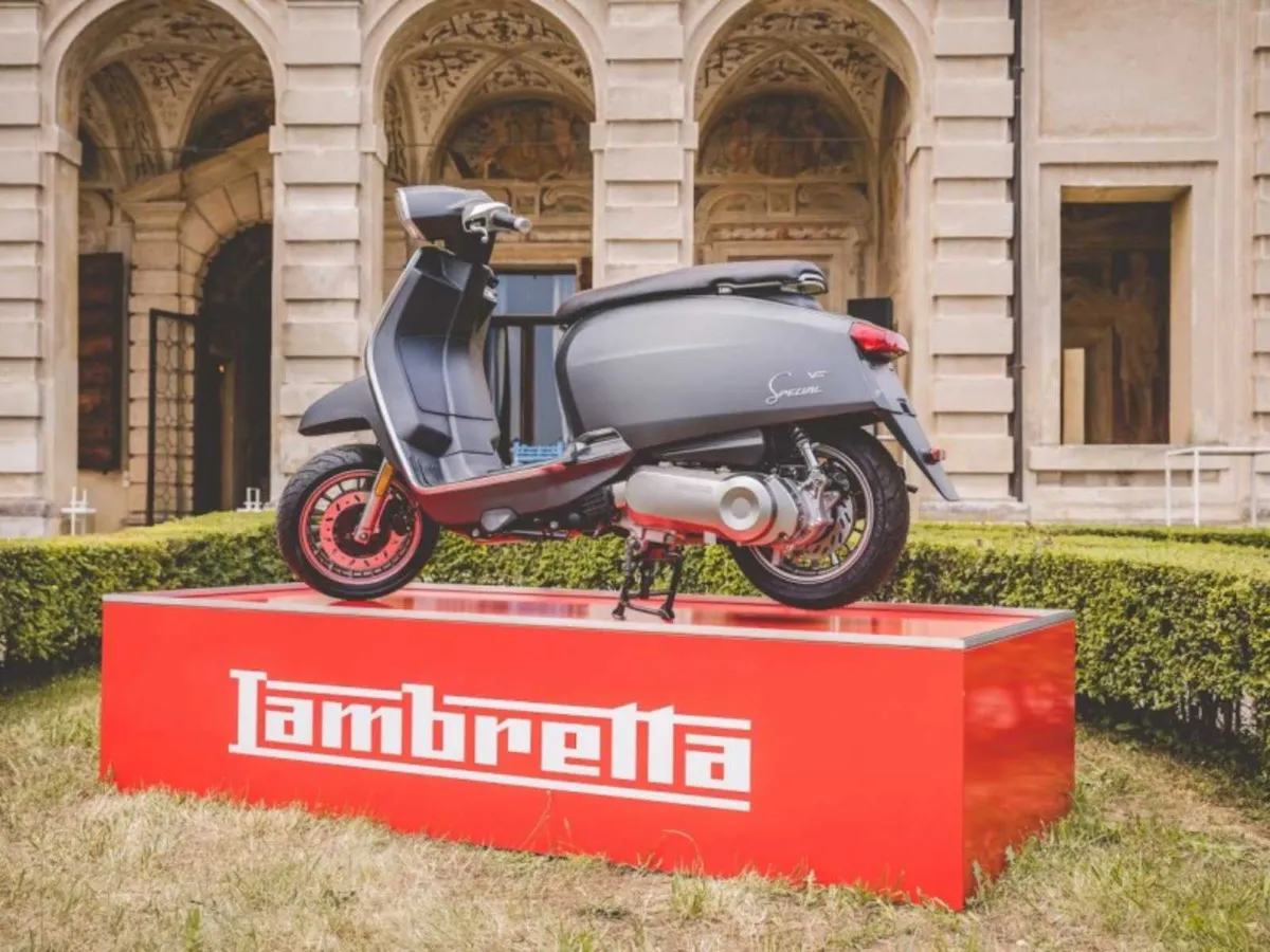 Lambretta V50 - Image 2