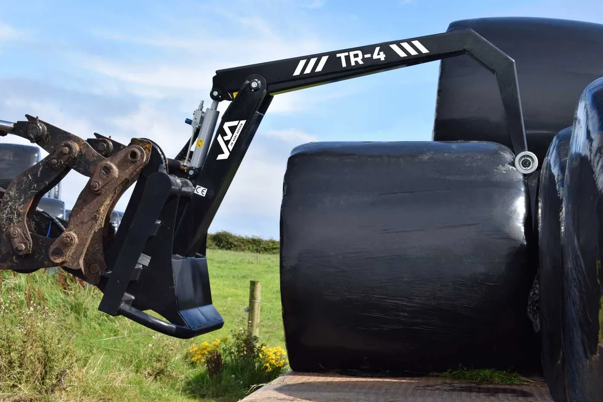 TR-3 & TR-4  - High output trunk bale handlers