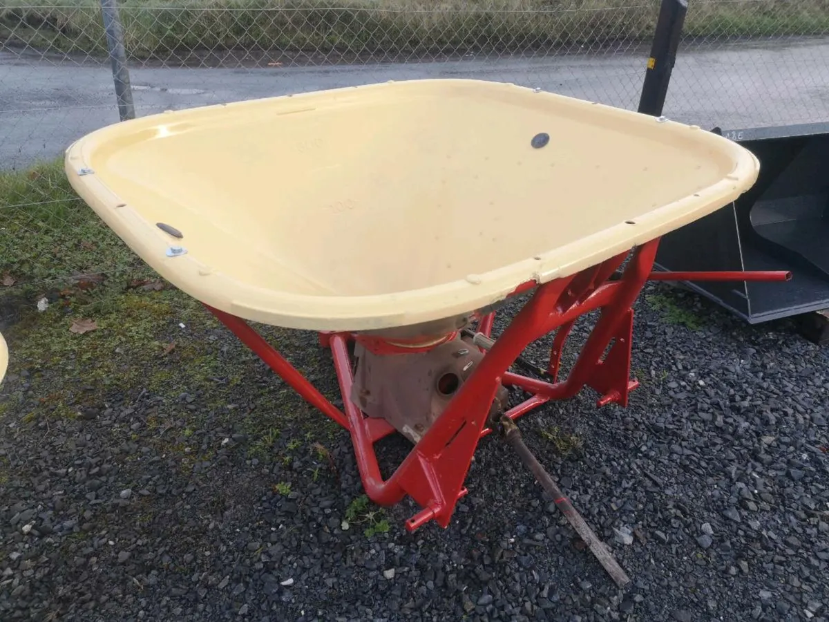 Choice of Vicon Fertiliser spreaders for sale in Co. Cork for €0 on