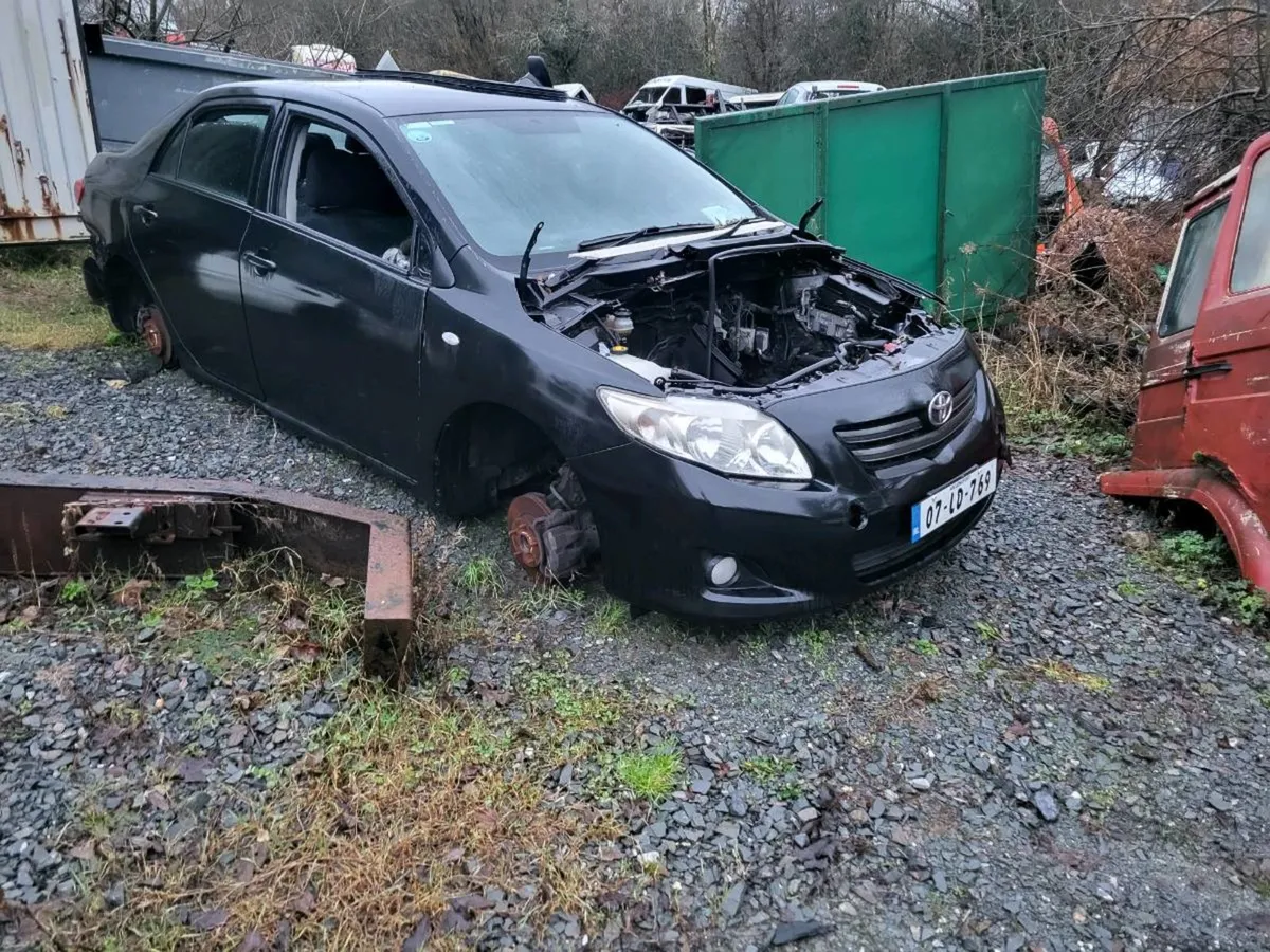 Toyota yaris/ auris parts - Image 2