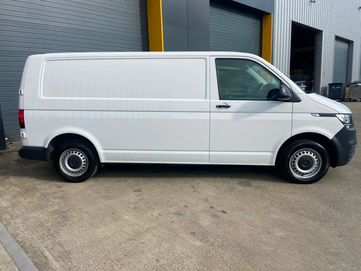 Volkswagen Transporter Panel Van T6 28 TDI 110H - Image 2