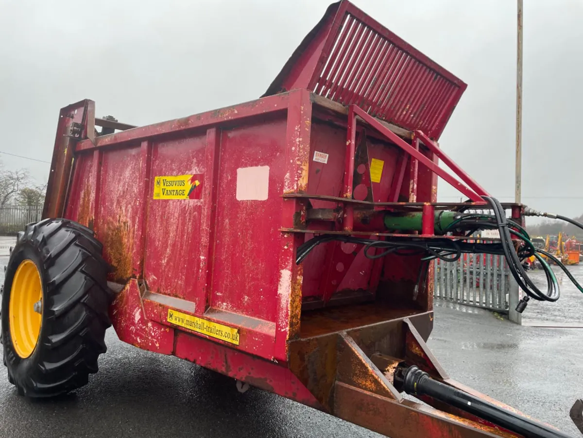 Marshall 9ton Rear Discharge Manure Spreader for sale in Co. Longford