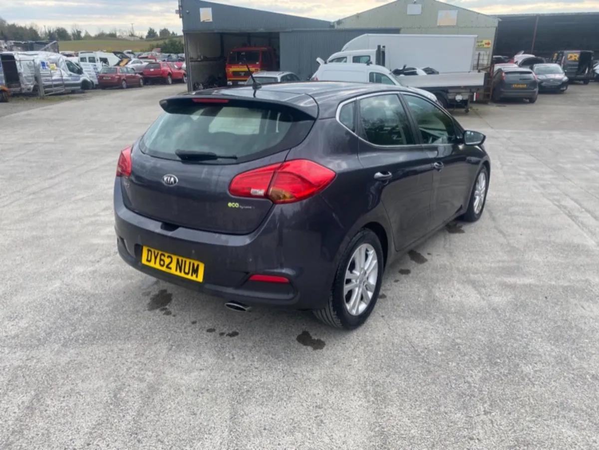 2012 Kia ceed 1.6 CRD - Image 4