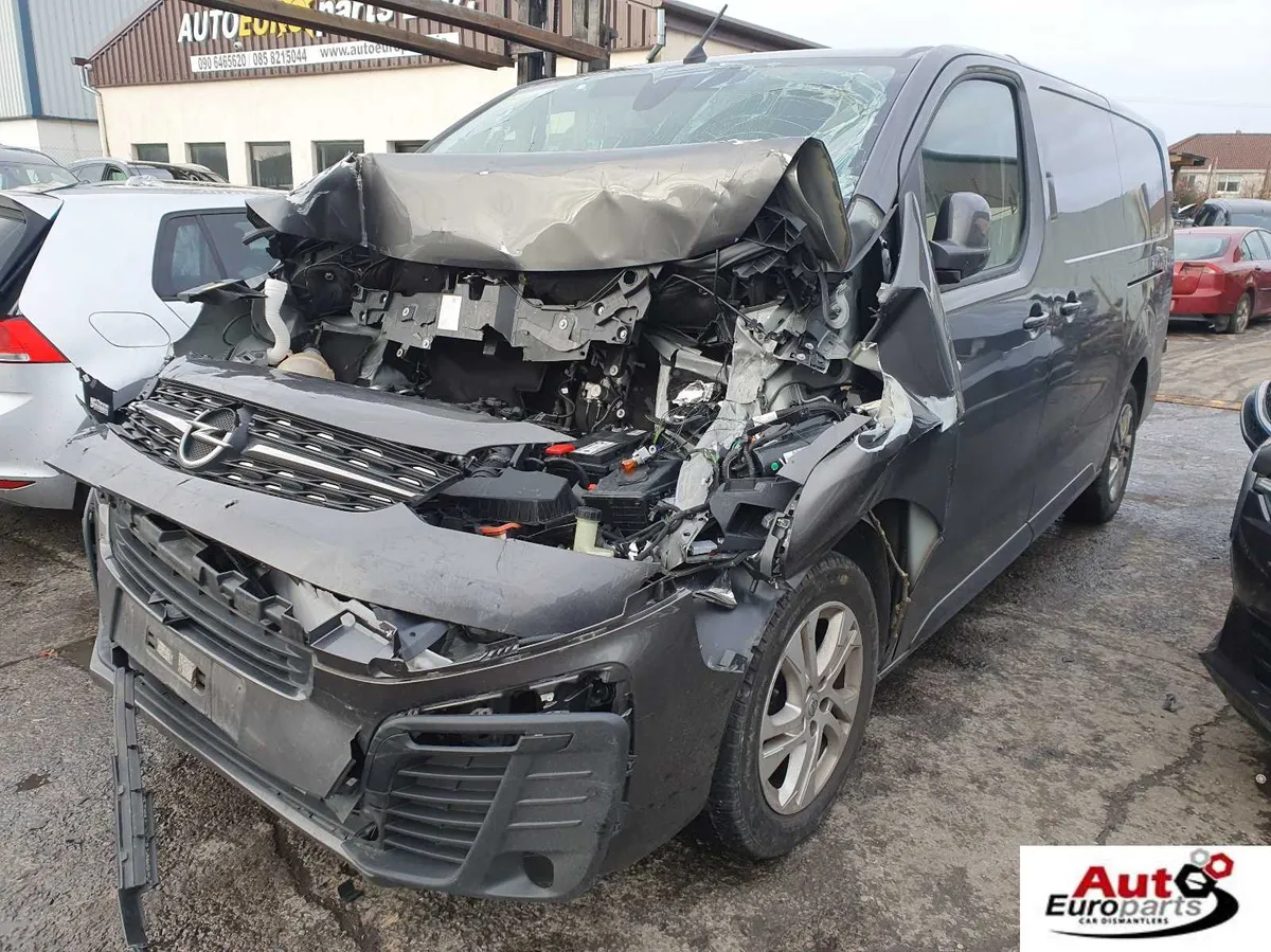 21 OPEL VIVARO  2.0 D 6SP MANUAL FOR BREAKING - Image 1