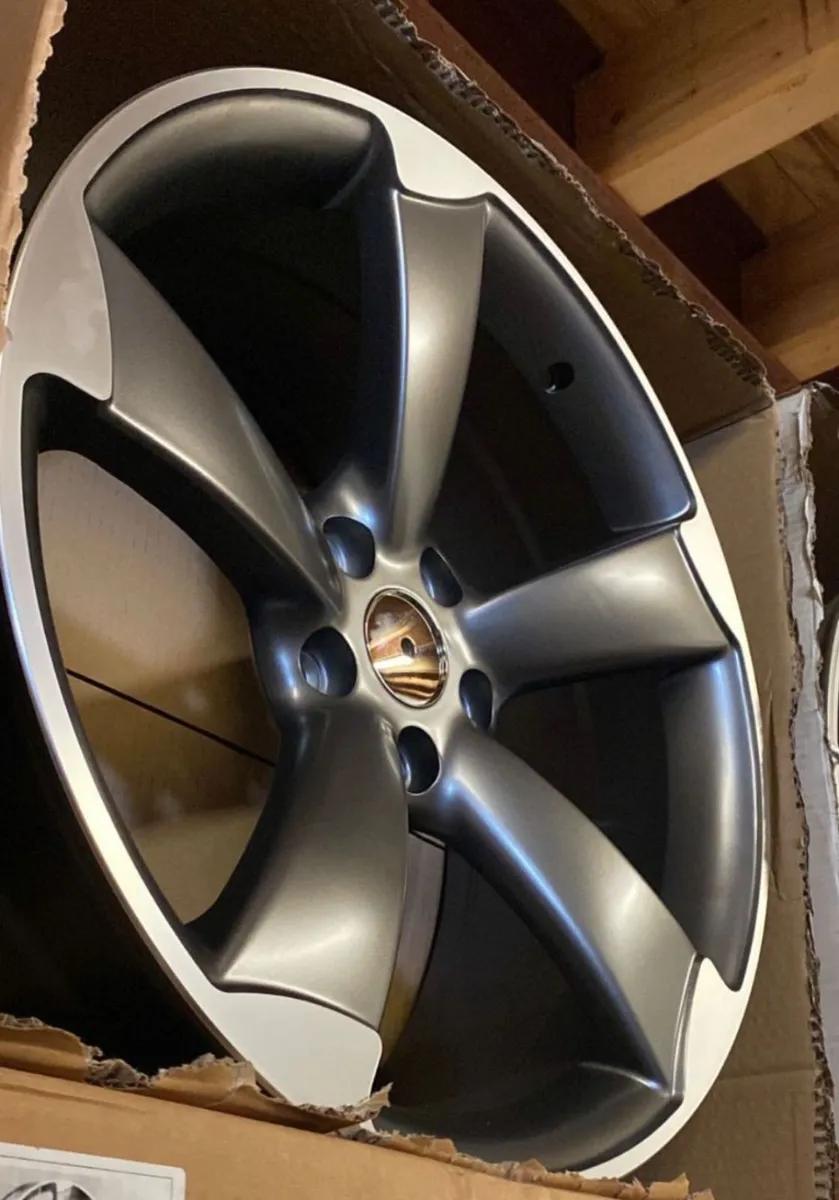 19” big concave ttrs alloys and tyres 5x112