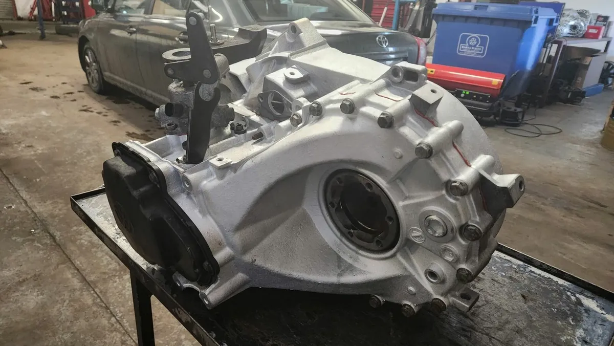 Vw Transporter 5speed gearbox (recondition) - Image 3