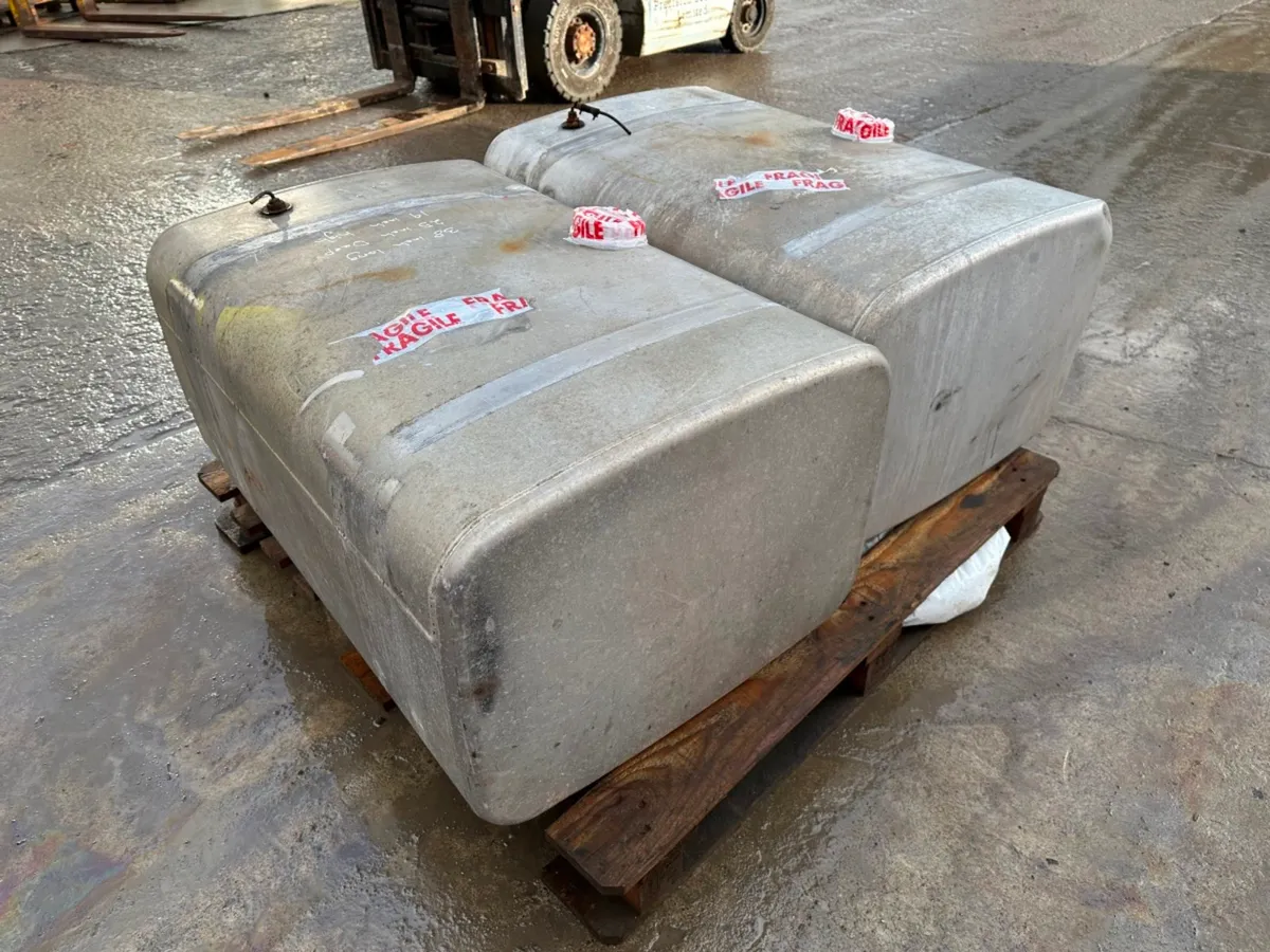Lorry truck diesel fuel  tank - Image 3