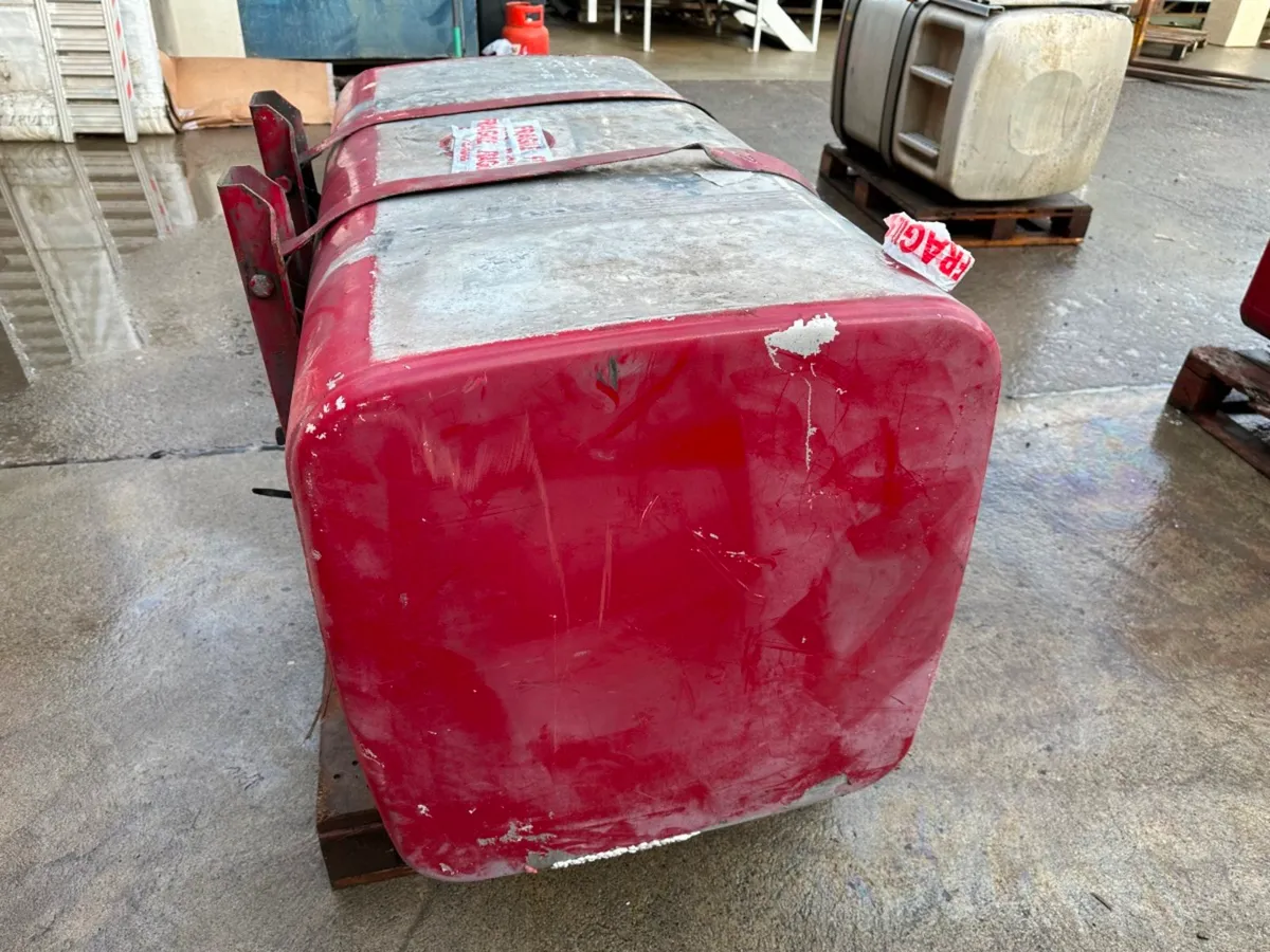 Lorry truck diesel fuel tank - Image 3