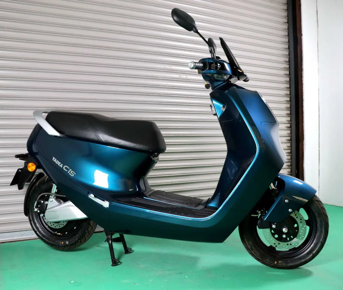 YADEA C1S Premium Electric Scooter! - Image 1