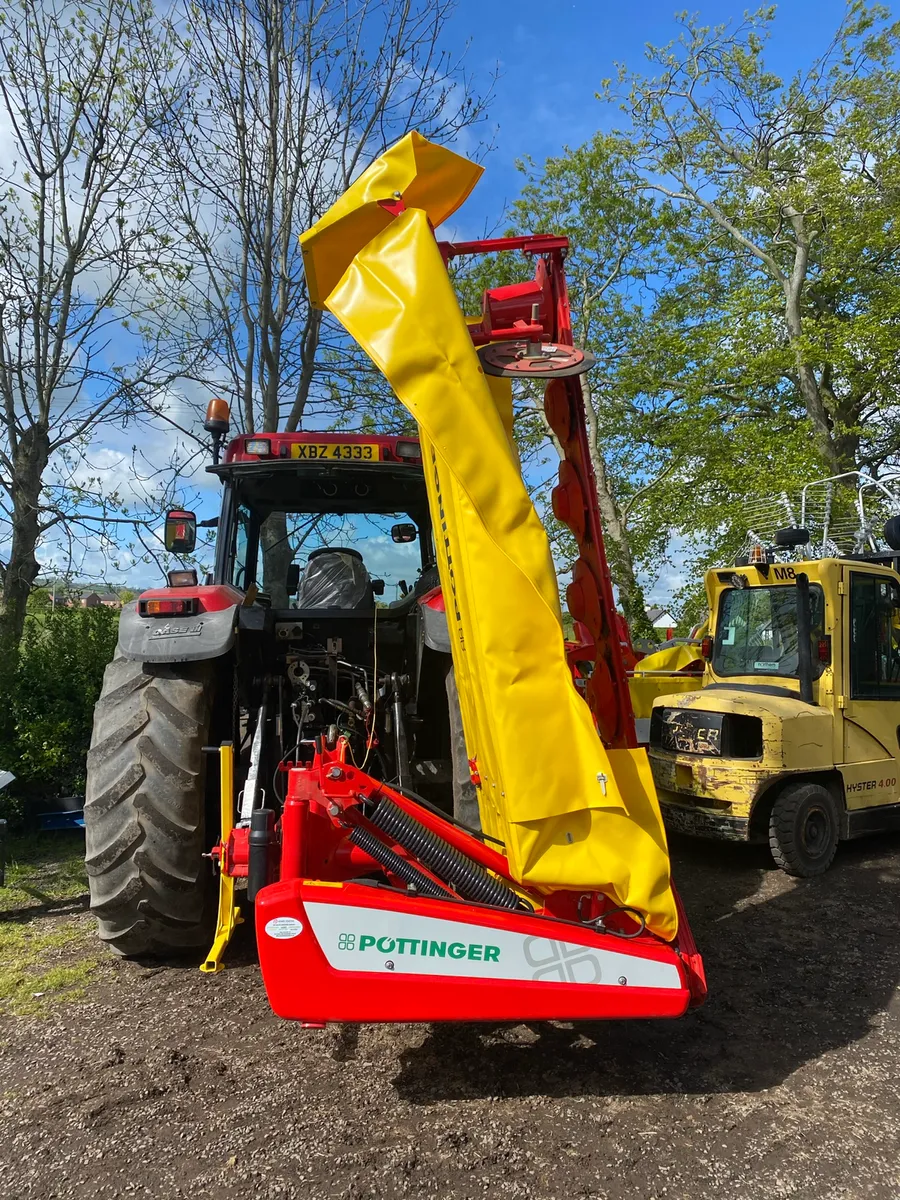 New Pottinger Novadisc 302 Mower - Image 1