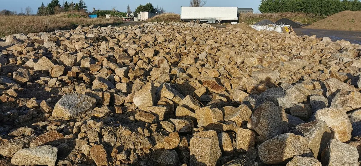 Granite Building Stone and Boulders - Image 4