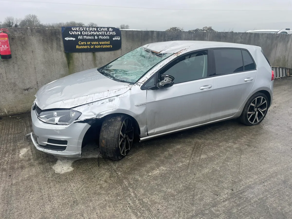 132 vw golf 1.6 tdi bluemotion for dismantling