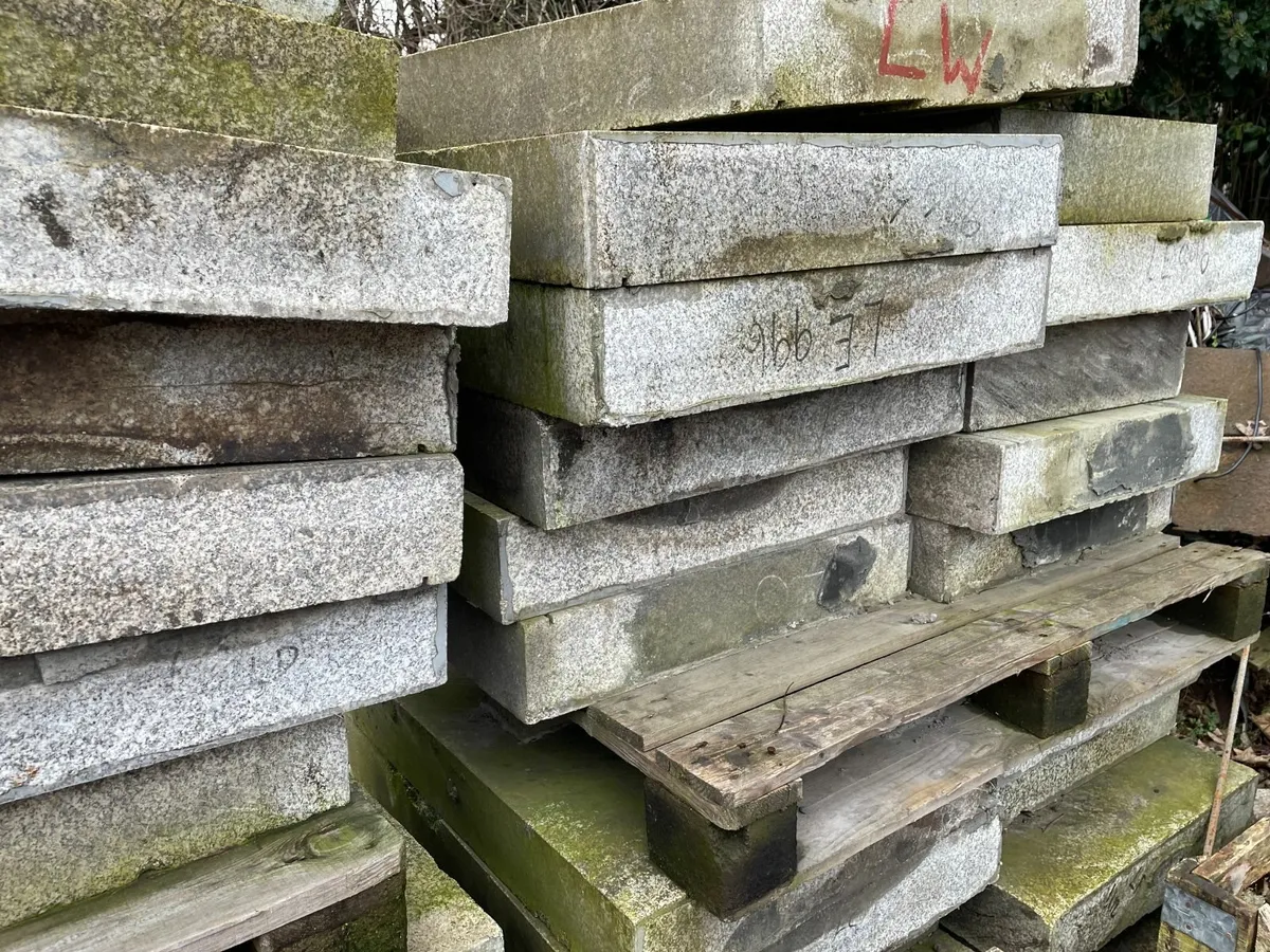 Heavy wall capping silver granite - Image 1