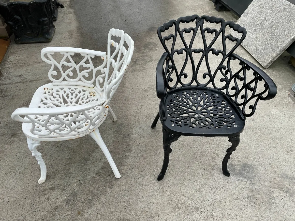 Cast iron garden chairs - Image 1
