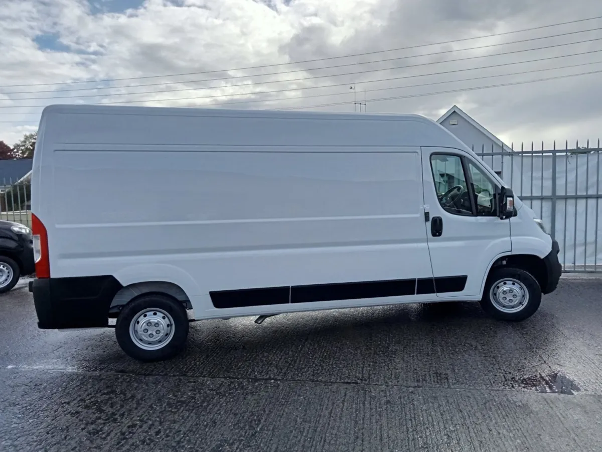 Opel Movano 22 L3 H2 2.2d Komfort 3 Year Warranty - Image 4