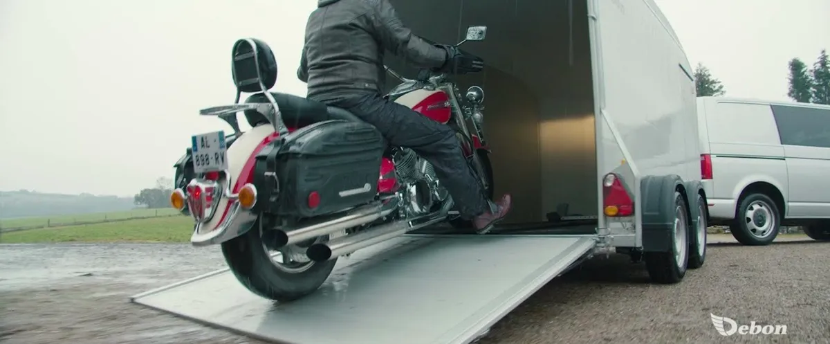 Debon motorcycle box trailer - Image 1