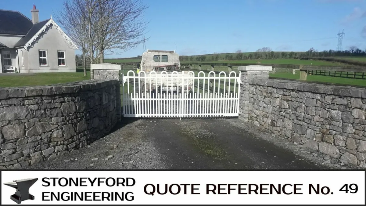 Traditional riveted entrance gates - Image 3