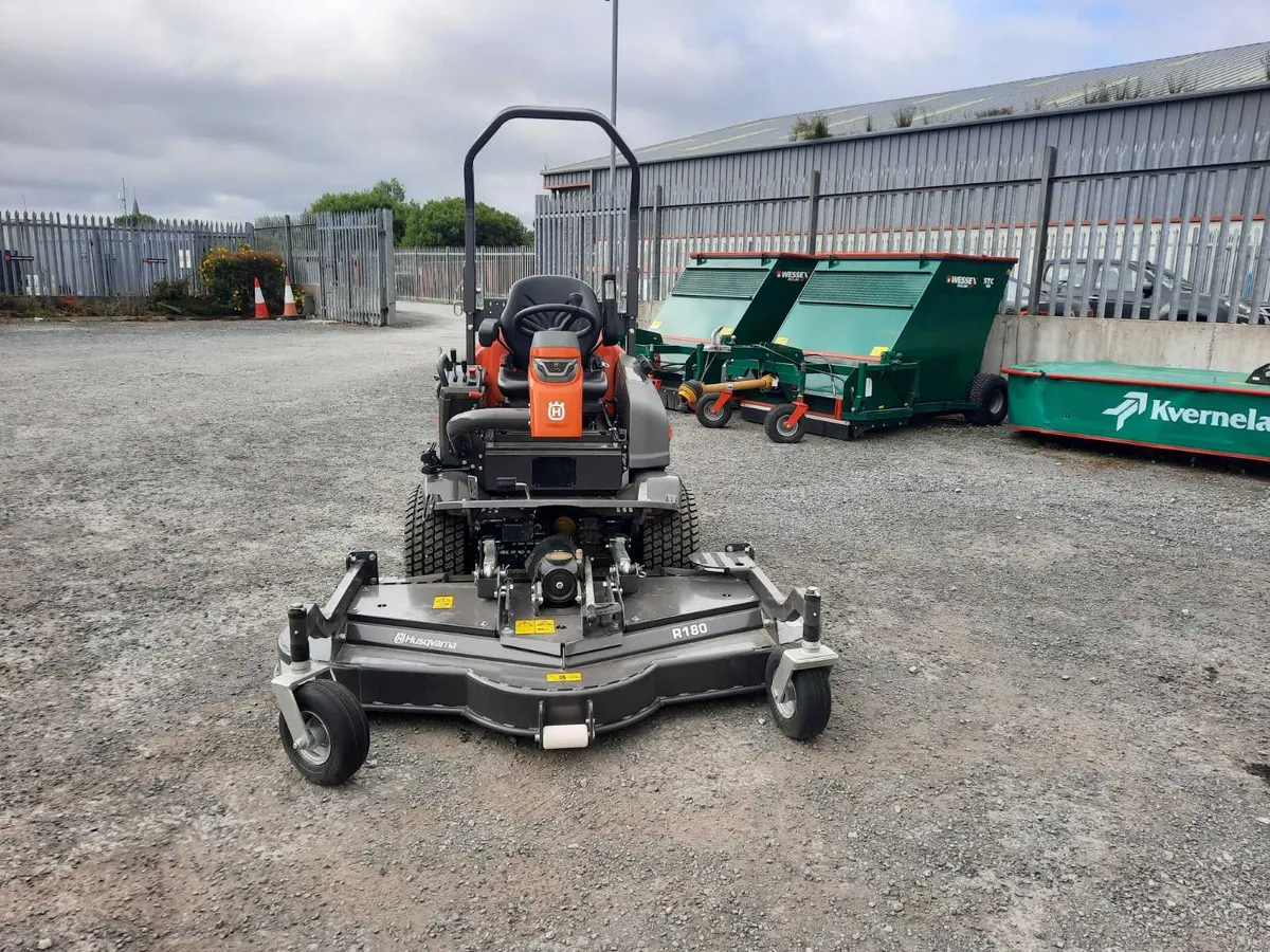 Demo Husqvarna P535hx hybrid mower - Image 3