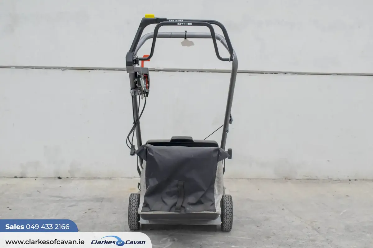 Honda HRD536HX  Lawnmower - Image 4