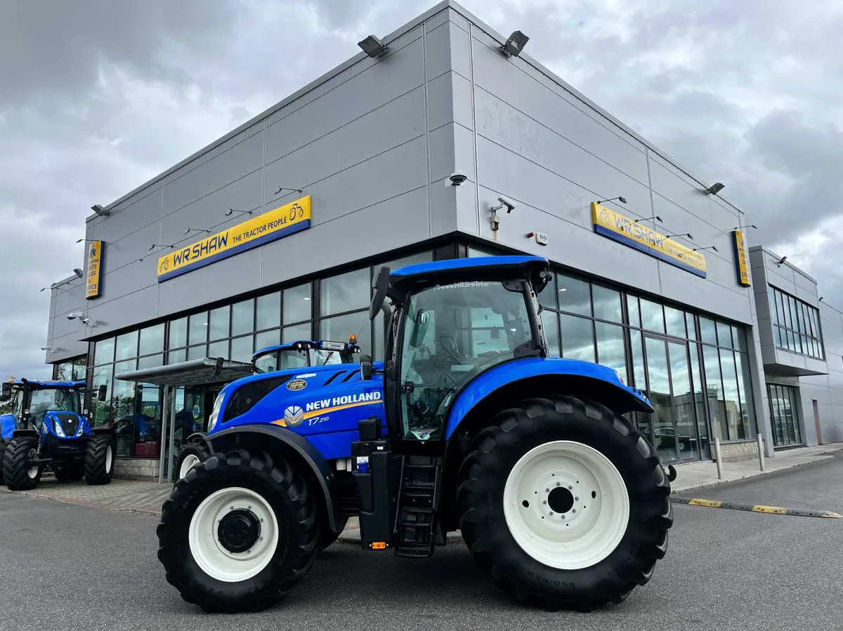 New Holland T7.210 Autocommand 50KPH - 1296HRS - Image 1